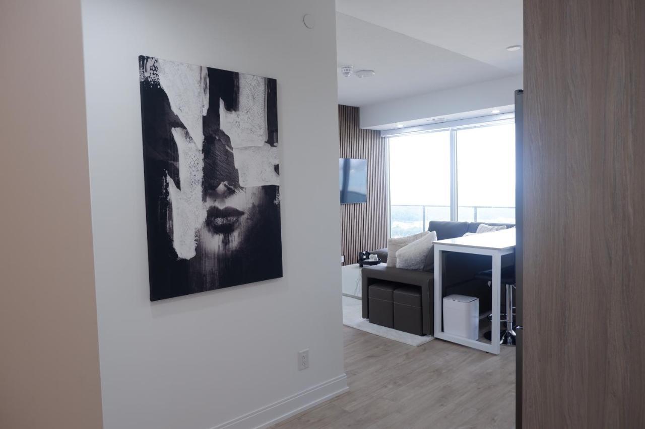 Modern Luxury Waterfront Condo Mississauga Zewnętrze zdjęcie